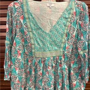 crown & ivy Turquoise Coral and White Geometric V‑Neck Tunic
